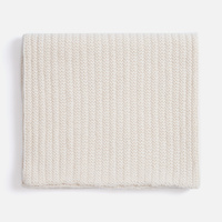 Шарф Frissonelle, жемчужно-белый