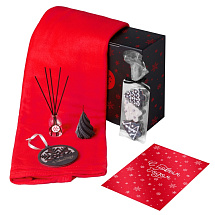 Подарочный набор с пледом, свечой и диффузором, красный