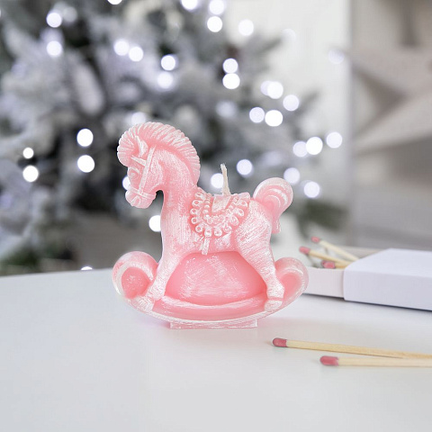 Свеча фигурная «Лошадка-качалка», розовая - рис 5.