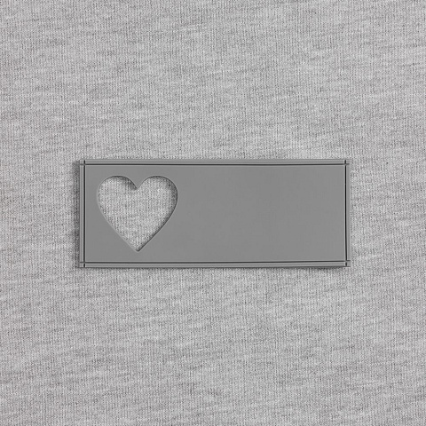 Лейбл из ПВХ с вырубкой «Сердце», серый - рис 3.