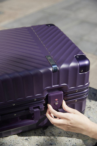 Чемодан Aluminum Frame PC Luggage V1, фиолетовый - рис 6.