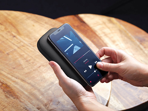 Внешний аккумулятор с беспроводной колонкой Powersound, черный - рис 11.