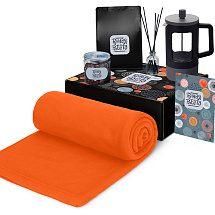 Подарочный набор Re:y. Vive с пледом, френч-прессом и кофе