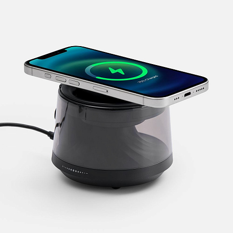 Bluetooth-колонка с подсветкой и беспроводной зарядкой Quantium, черная - рис 3.