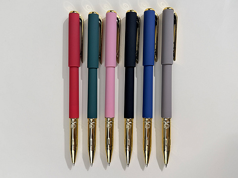 Ручка пластиковая шариковая Parliament, 0,7 мм, синие чернила, серый/золотистый - рис 7.